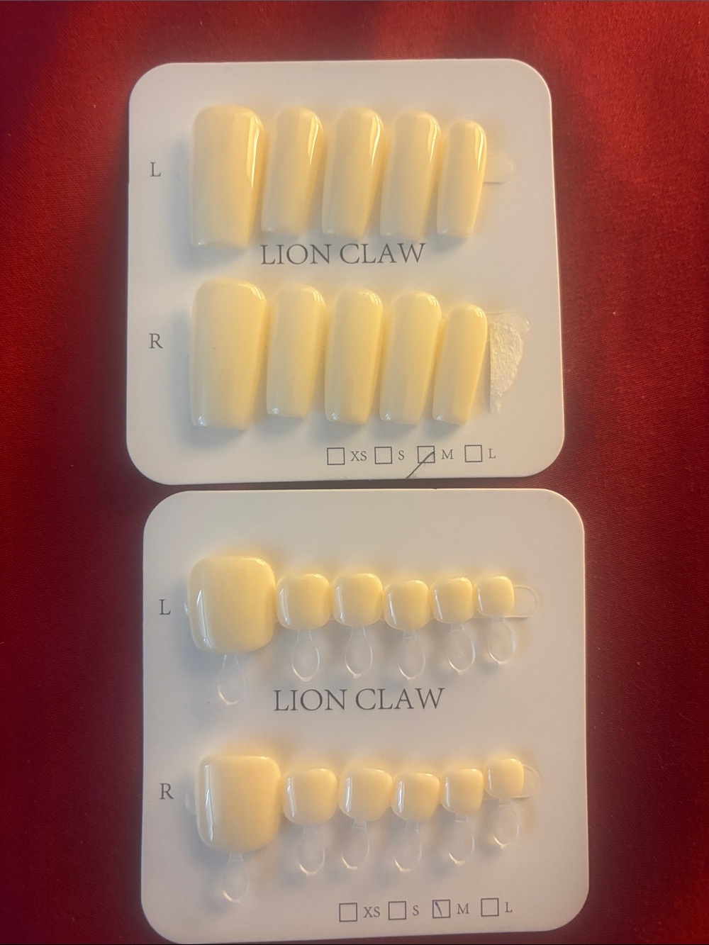 Cream Press-On Nails Set – Neutral Cream Color